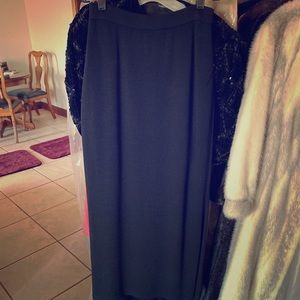 St John Knits Basics Black Skirt SZ 6